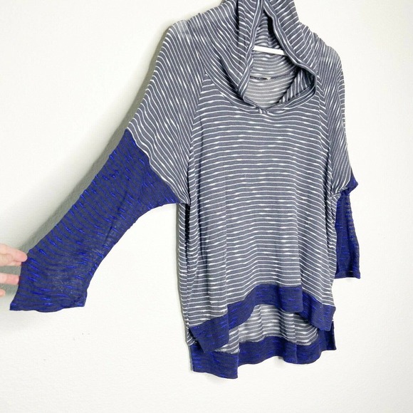 Vintage Havana Lightweight Hooded Sweater - Picture 3 of 9